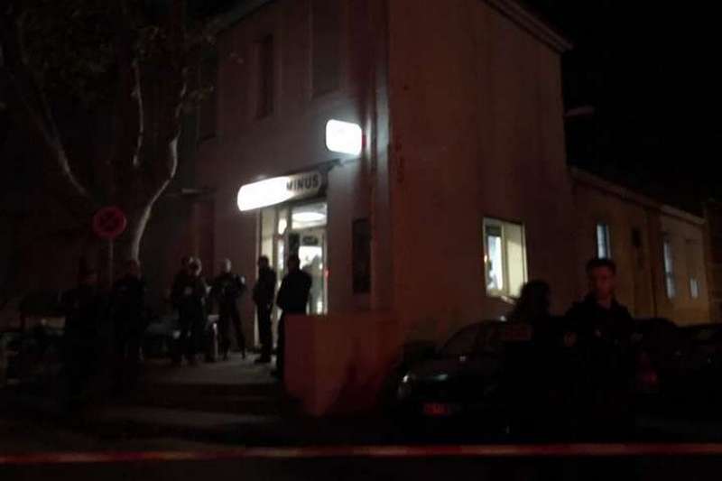 У Франції розстріляли людей у барі: Шість поранених