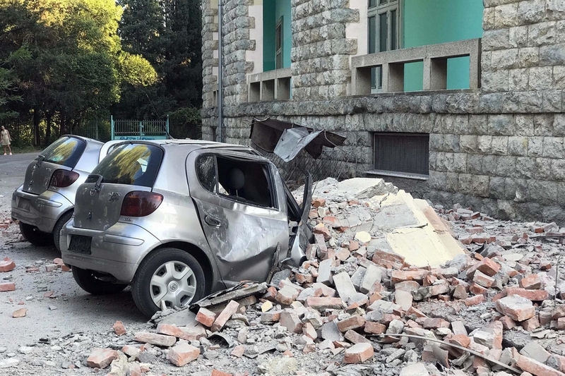 В Албанії найпотужніший за десятиліття землетрус: є жертви – відео