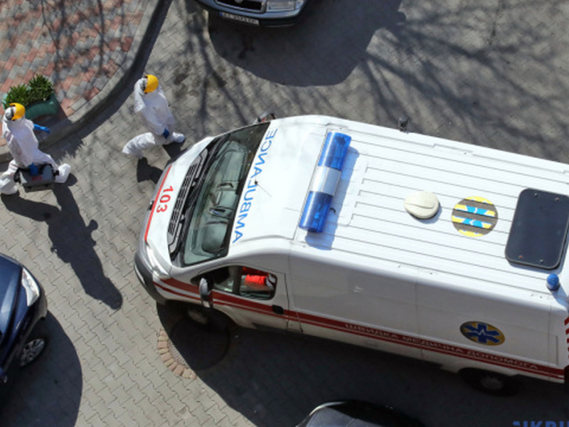 В Україні на COVID-19 захворіли понад дві тисячі дітей та п`ять тисяч медиків — МОЗ