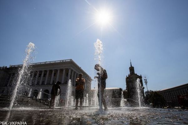 Укргідрометцентр дав прогноз на найспекотніший місяць літа