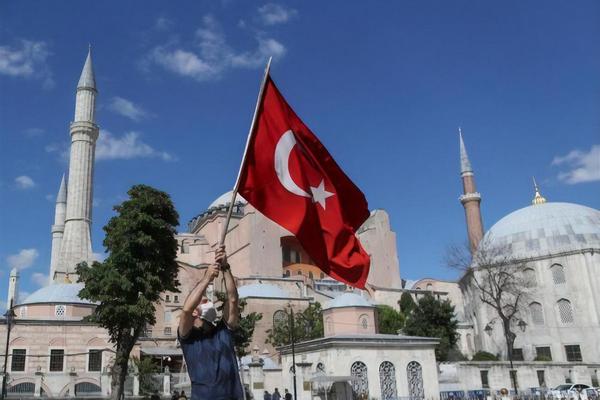 Ердоган відповів на критику через зміну статусу собору Святої Софії у Стамбулі