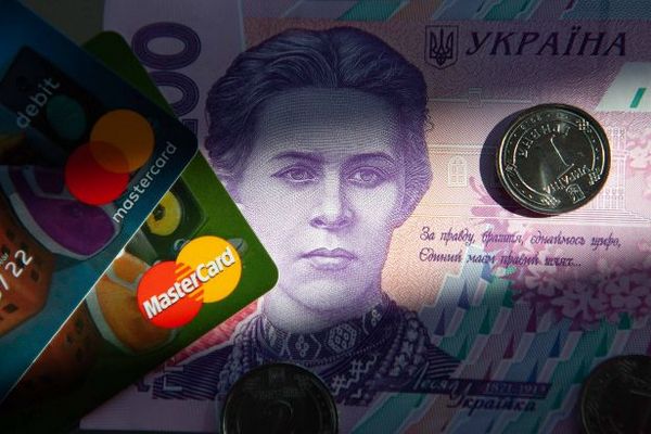 Українцям збільшать мінімалку: на скільки зросте рівень зарплати