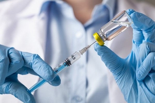 31 вакцина проти коронавірусу вже перебуває на стадії клінічних випробувань, кажуть у ВООЗ