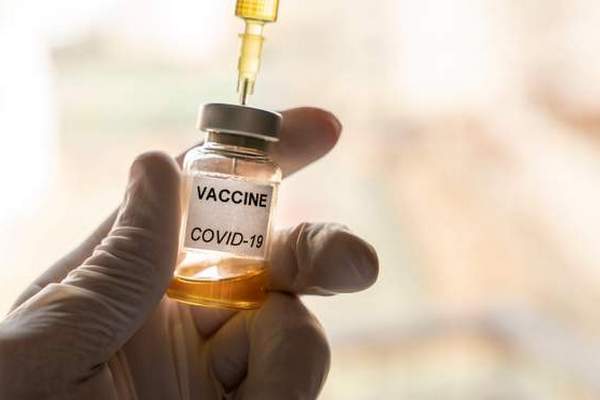 Україна отримала прискорений доступ до вакцини від COVID-19