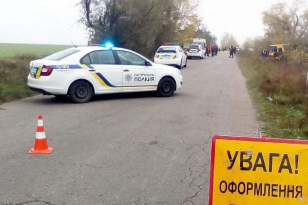 У Херсонській області перекинувся автобус, двоє загиблих та 10 постраждалих