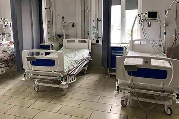 В лікарні на Львівщині два пацієнта на ШВЛ померли через відсутність електрики