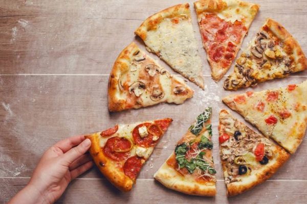 Названо 5 побічних ефектів піци