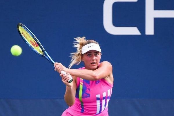 Теніс: Світоліна та Костюк поступилися на турнірах у Мельбурні