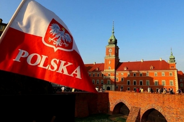 Польща змінює правила в'їзду в країну