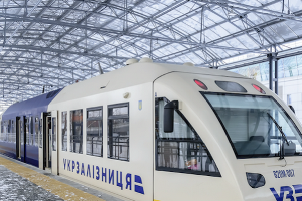 Із 1 червня Укрзалізниця запускає поїзди в Угорщину та Австрію