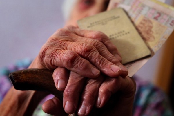 У Зеленського назвали дві причини маленьких пенсій в Україні