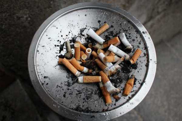 Чи можуть бути самокрутки безпечнішими за цигарки?