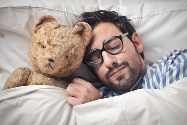 Вчені розповіли, скільки часу потрібно для сну: рекомендації залежать від віку