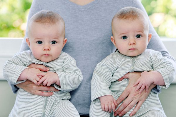 Стало відомо, у яких жінок більше шансів народити близнюків