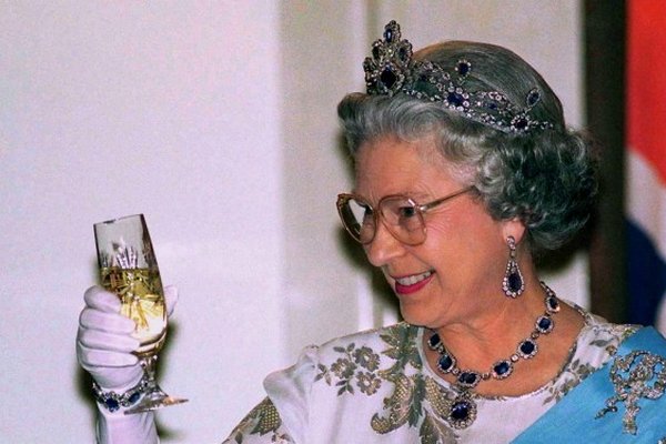 Королева Елизавета II установила мировой рекорд
