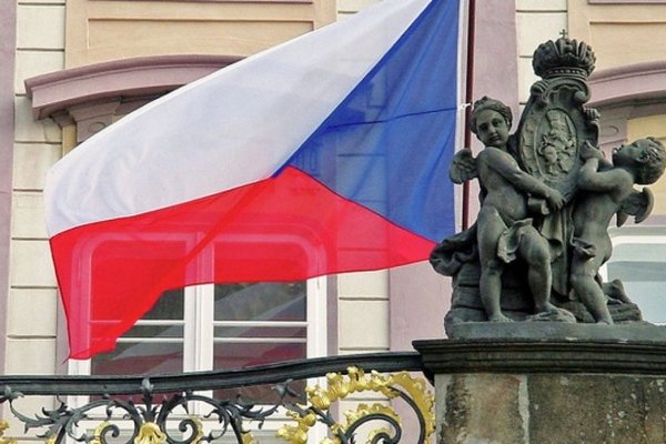 Уряд Чехії продовжив тимчасовий захист для українців ще на рік