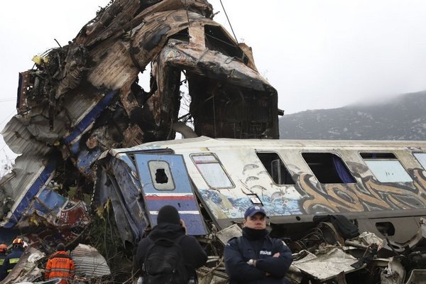 У Греції відновили залізничне сполучення після смертельної катастрофи