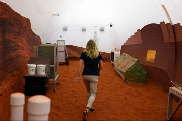 Чотири добровольці цілий рік проживуть у симуляторі Марса