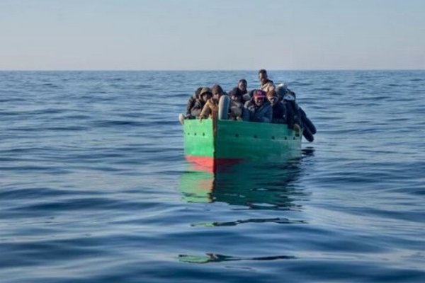 Щонайменше 29 мігрантів загинуло біля узбережжя Тунісу