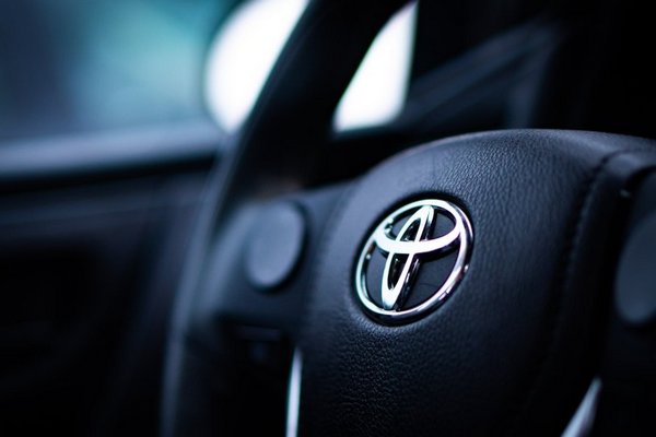 Toyota побила новий рекорд з продажів