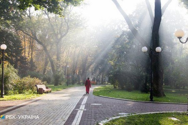 В Україну прийшла осіння прохолода: прогноз погоди на сьогодні