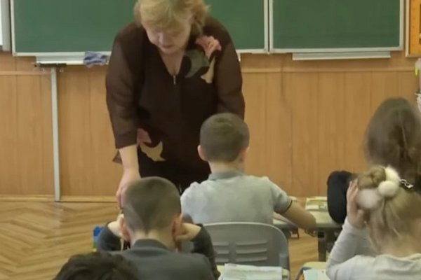 В Україні можуть повернути у школах російську мову