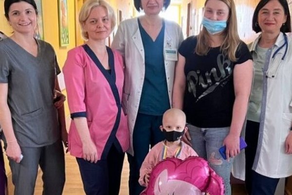 Львівські лікарі врятували 6-річну дівчинку із надскладним захворюванням