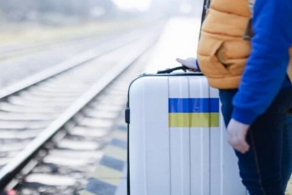Чехія запустила пілотний проєкт повернення біженців в Україну: готові оплатити квитки 400 особам