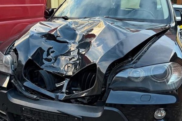 Водій BMW X5 насмерть збив жінку на трасі «Ужгород–Самбір» і втік: Підозрюваного затримано