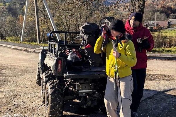 На Рахівщині рятувальники знайшли заблукалу та виснажену туристку із Запоріжжя