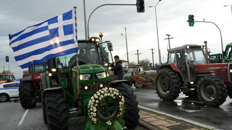 Мільйонні компенсації та податкові канікули: Греція запускає масштабний пакет фінансової допомоги для постраждалих аграріїв