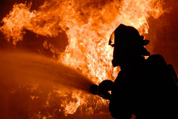 На Хустщині на пожежі згорів чоловік