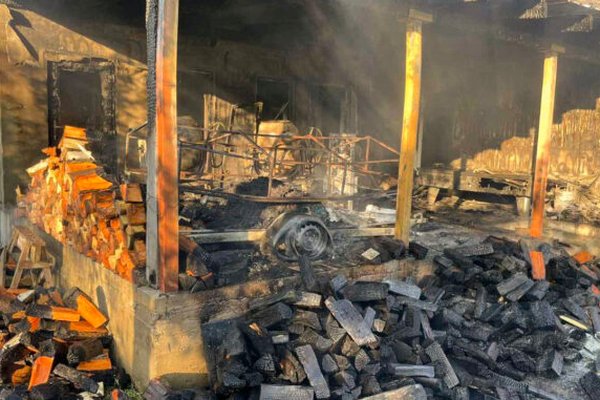 Пожежа на Хустщині: вогонь завдав чималого лиха господарям