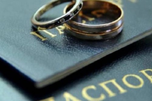 Минулого року у Хусті уклали 343 шлюби