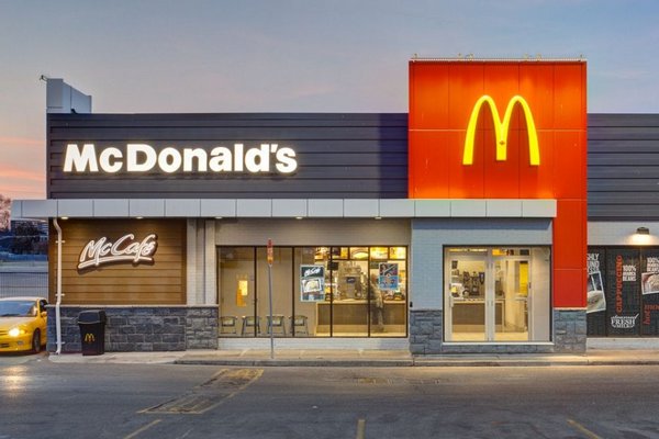 В Мукачеві збудують перший McDonald's на заправці