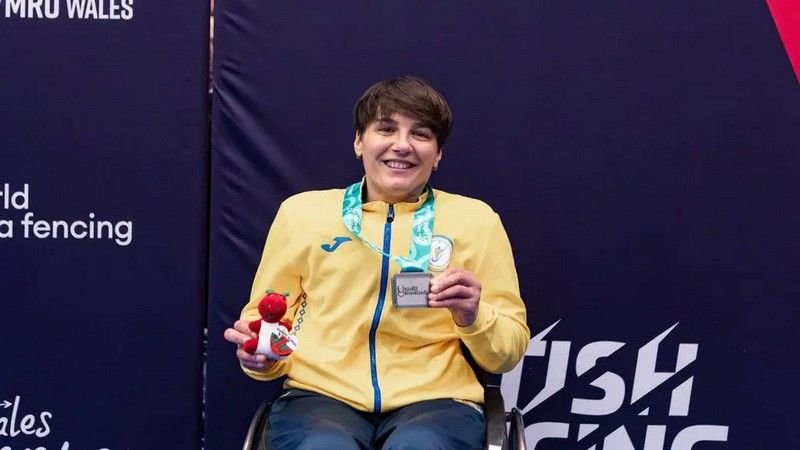 Срібний тріумф у Кардіффі: закарпатка Надія Дьолог підкорила європейський п'єдестал з фехтування на візках