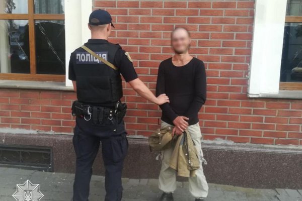 В Ужгороді затримали чоловіка, який перебував у розшуку