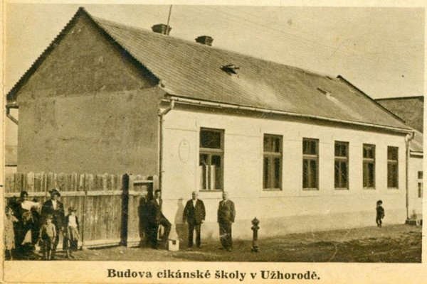 Найстаріша ромська школа Європи – в Ужгороді (ВІДЕО)