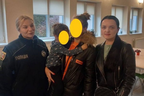 На Ужгородщині викрадену батьком-іноземцем дитину повернули матері