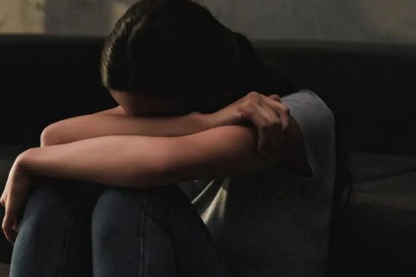 Сім років ґвалтував малолітніх дочок: на Закарпатті судитимуть горе-батька