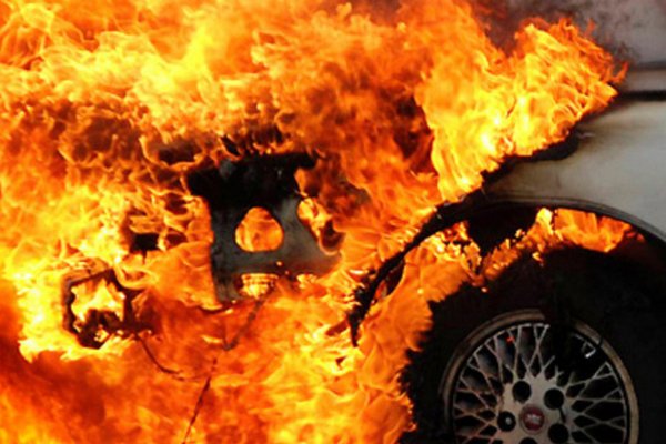 На Тячівщині згорів автомобіль