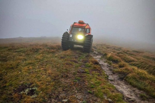 Шукали декілька годин в умовах сильного туману та дощу: у горах на Закарпатті заблукав турист