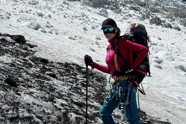 Закарпатка піднялась на одну з найнебезпечніших гір у світі - Анапурна