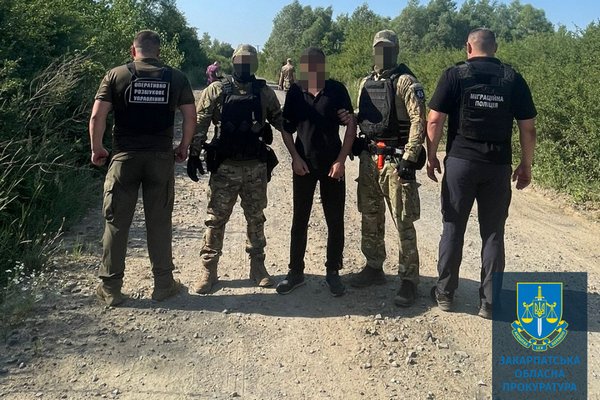 Закарпатця засуджено за незаконне переправлення військовозобов’язаних до Словаччини
