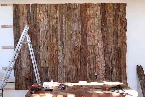 Отделка стен корой дерева: особенности и технология | Motozilla