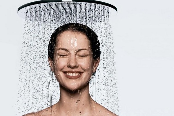 Яку температуру повинна мати вода, коли ви приймаєте душ
