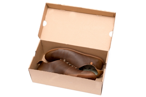 Чем привлекательны коробки из картона для обуви от Карт-Пак