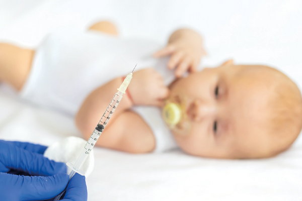 Какие прививки необходимо делать детям