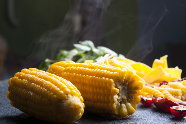 Що робити, якщо кукурудза жорстка після варіння