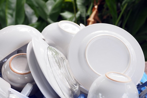 Як швидко відмити посуд від тіста: ефективні лайфхаки